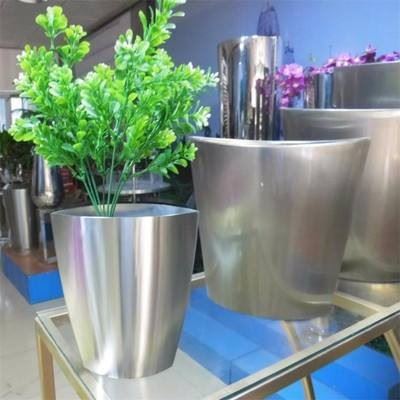 50+最佳不锈钢花盆，花盆和容器，金属花坛
