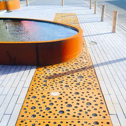 古董Corten Steel低树守卫|城市设计.JPG.