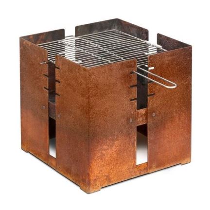 组装Corten Steel Fire Pit Grll