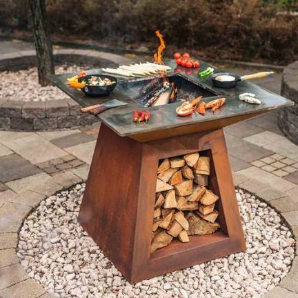 木材和木炭金属烧烤