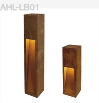 Corten Steel Garden Style LED LED BOLLARD LIGHT用于酒店和餐厅